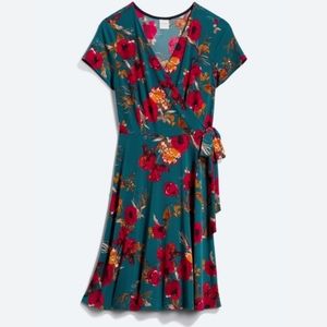 Size XL Beautiful Mock Wrap Dress
